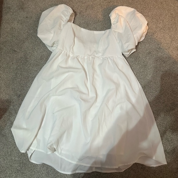 Princess Polly Dresses & Skirts - White dress